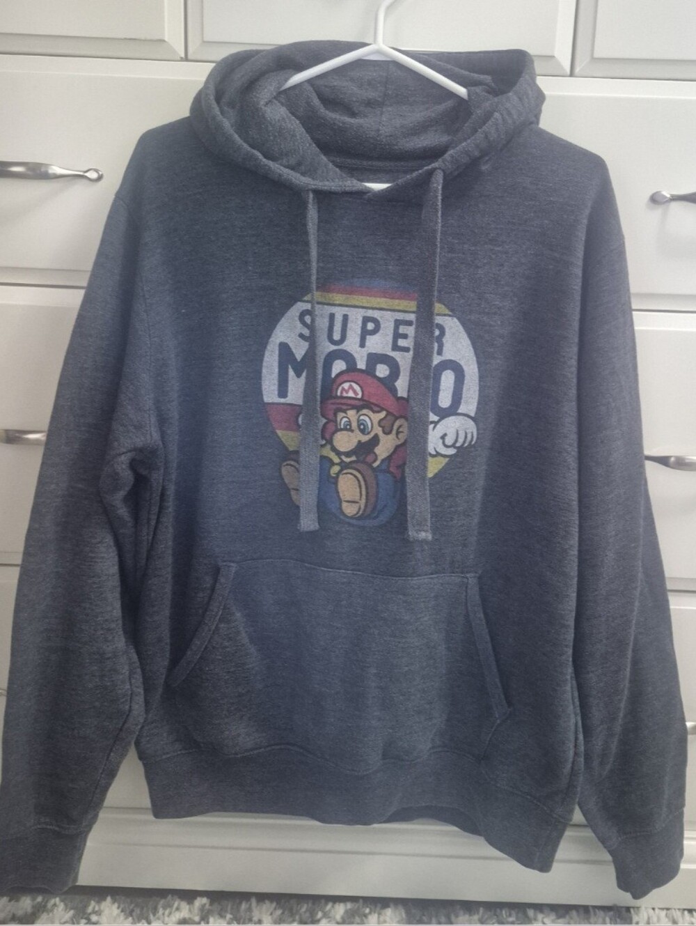 Nintendo Super Mario "Super Flyer" Pullover Hoodie Size Large